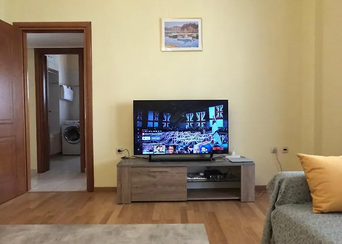 Big Apt 3Bed 3Bath 10 Min Walk Acropolis