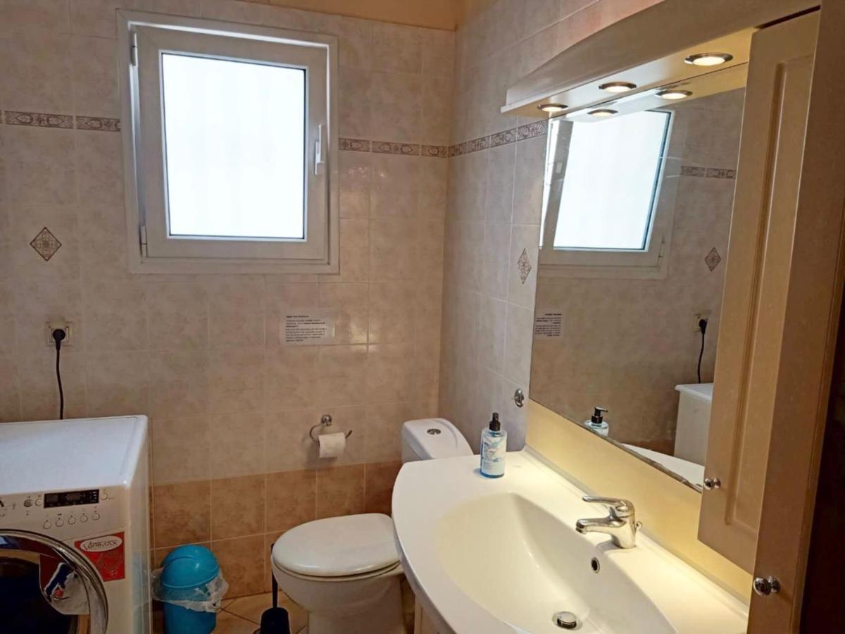 Big 3bed 3bath 10 Min Walk Acropolis * Athens