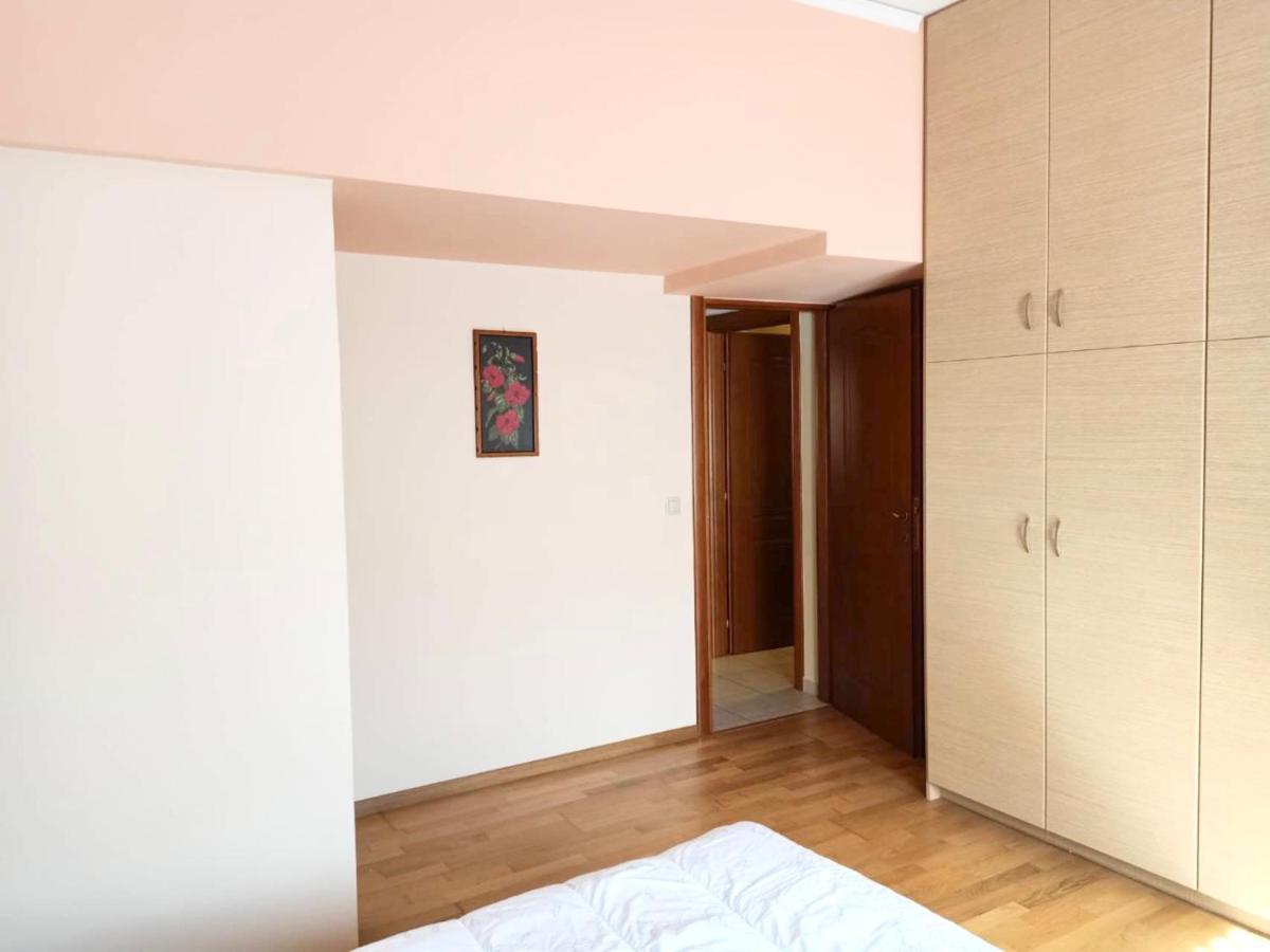 Big 3bed 3bath 10 Min Walk Acropolis Apartment *