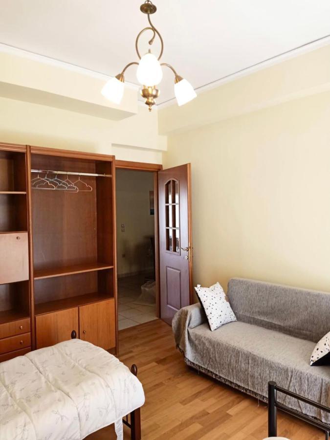 Apartment Big 3bed 3bath 10 Min Walk Acropolis *